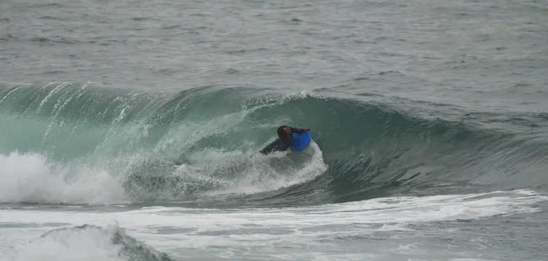 Cours de surf Dar Bouazza Casablanca Maroc